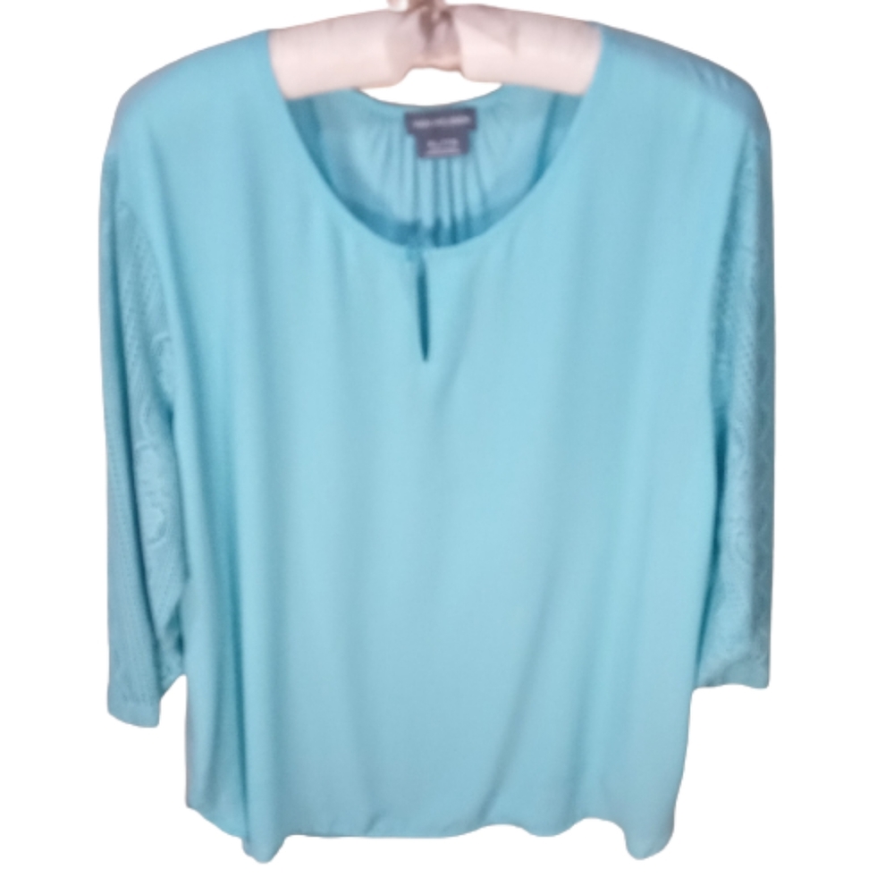 Women's Dress Shirt size XL Business Casual Top 3/4 Sleeve Lightweight Teal Blue